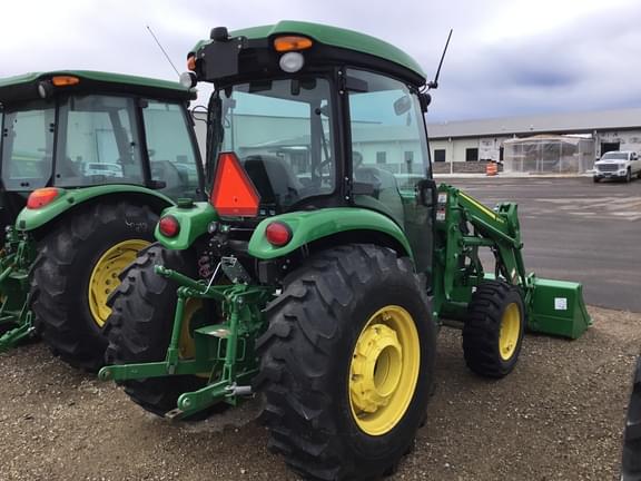Image of John Deere 4066R equipment image 2