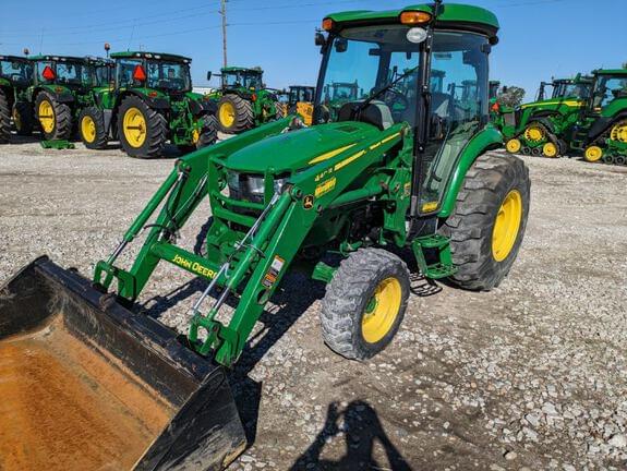 Image of John Deere 4066R equipment image 2
