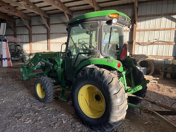 Image of John Deere 4066R equipment image 1