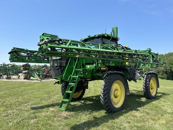 Main image John Deere 410R