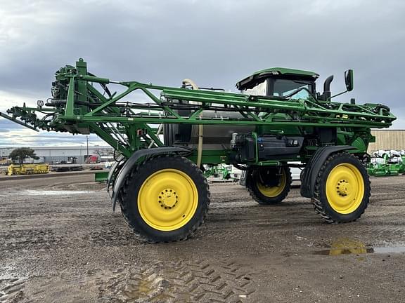 Image of John Deere 410R equipment image 2