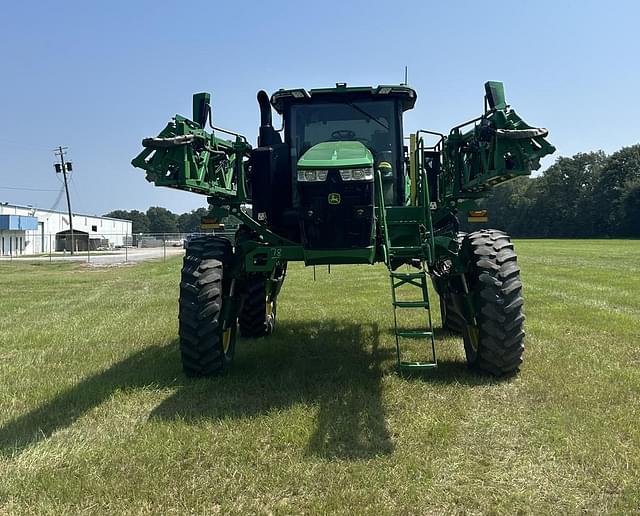 Image of John Deere 410R equipment image 3