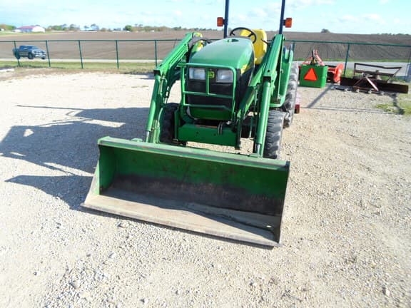 Image of John Deere 4300 equipment image 1