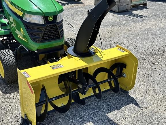 Image of John Deere 44" Snowblower equipment image 2