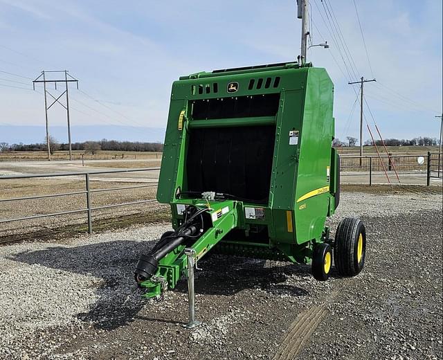 Image of John Deere 450E equipment image 1