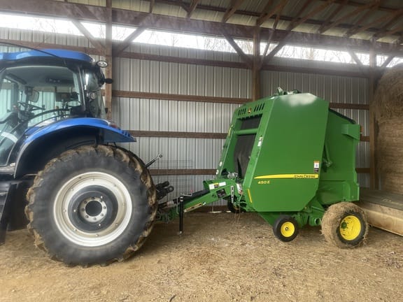 2021 John Deere 450E Equipment Image0