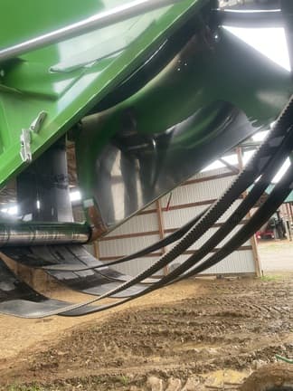 Image of John Deere 450E equipment image 2