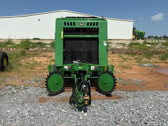 Image of John Deere 450E equipment image 1
