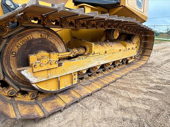 Image of John Deere 450K LGP equipment image 4