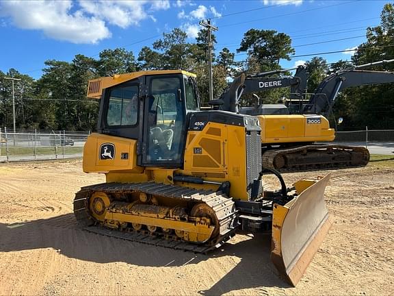 Image of John Deere 450K equipment image 1