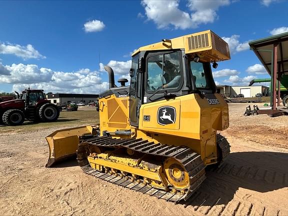 Image of John Deere 450K equipment image 3