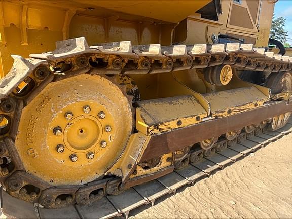 Image of John Deere 450K equipment image 4