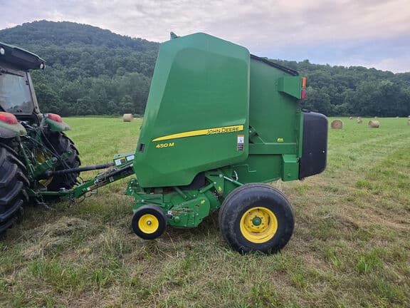 Image of John Deere 450M equipment image 1