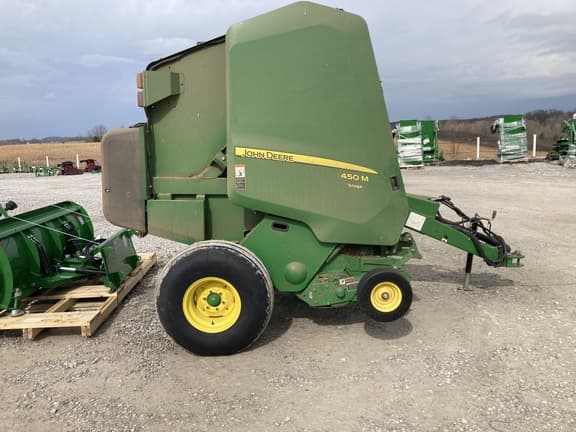 Image of John Deere 450M Silage equipment image 4