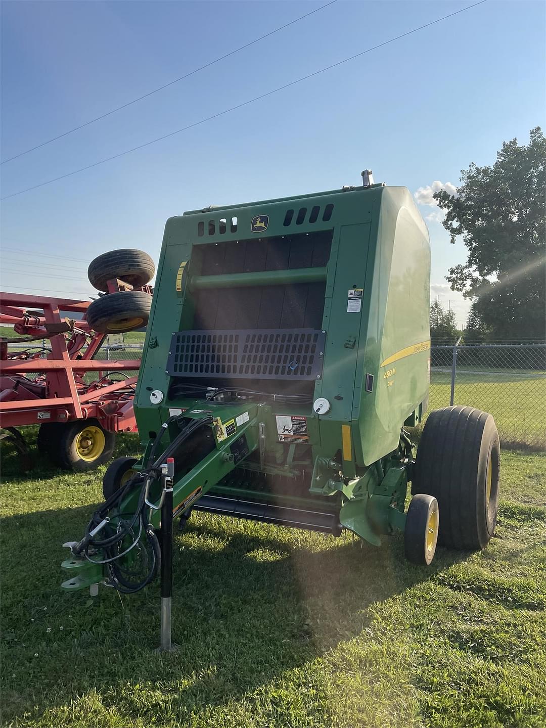 Image of John Deere 450M Silage Primary image