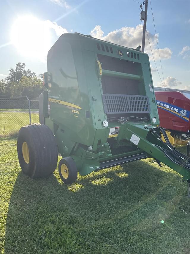 Image of John Deere 450M Silage equipment image 4