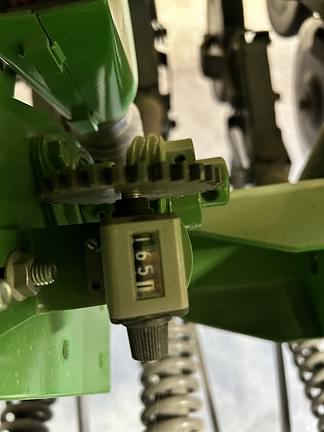 Image of John Deere 455 equipment image 2