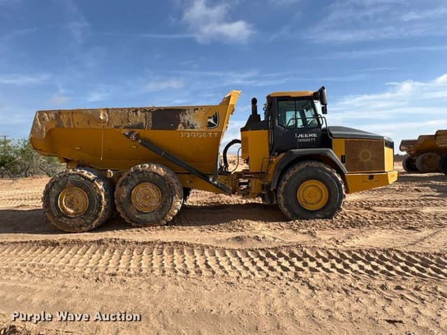Image of John Deere 460E equipment image 3