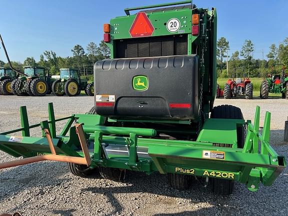 Image of John Deere 460M equipment image 3