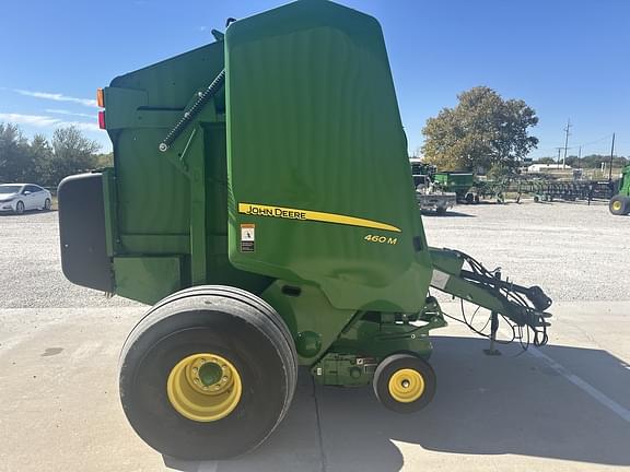 Image of John Deere 460M Silage equipment image 3