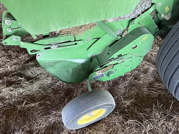 Image of John Deere 460M equipment image 4