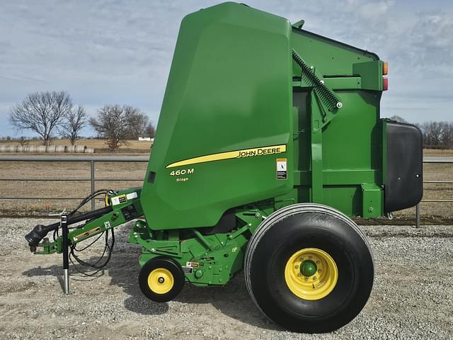 Image of John Deere 460M Silage equipment image 1