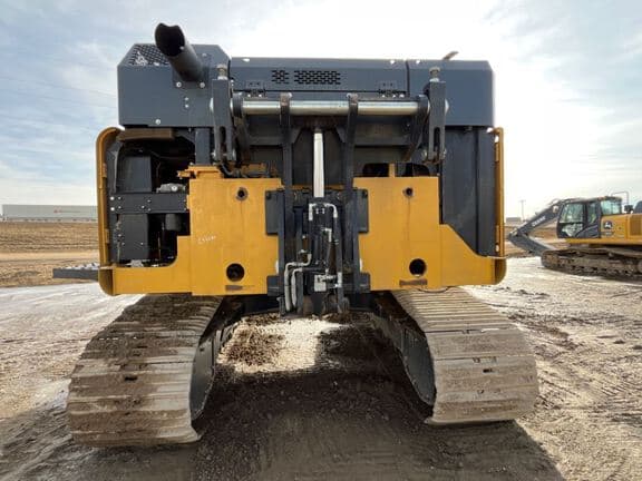 Image of John Deere 470GLC equipment image 3