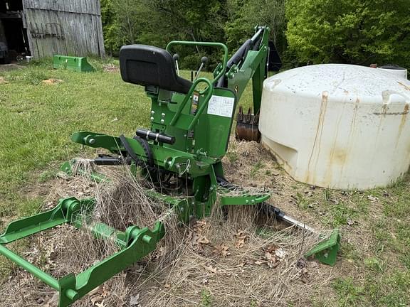 Image of John Deere 485A equipment image 2