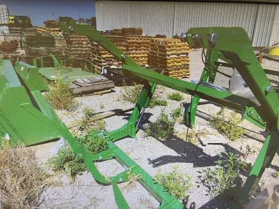 Main image John Deere Grapple