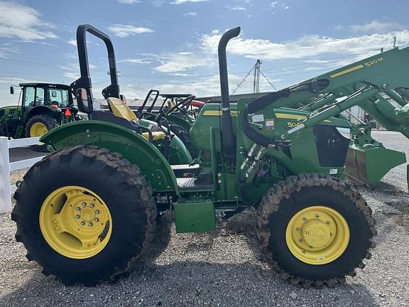 Image of John Deere 5045E equipment image 2