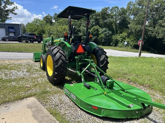 Image of John Deere 5045E equipment image 4