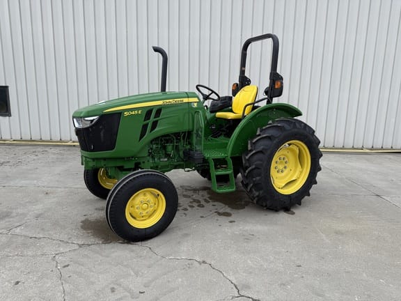 Main image John Deere 5045E