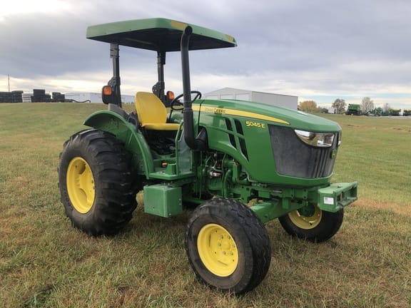 Main image John Deere 5045E
