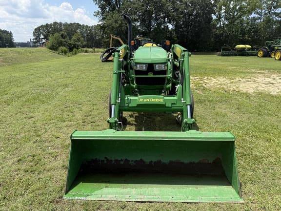 Image of John Deere 5045E equipment image 1