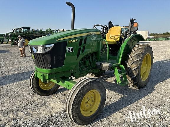 Image of John Deere 5045E equipment image 1