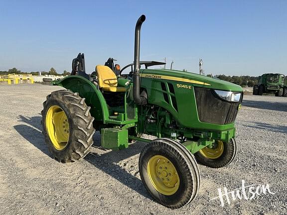 Image of John Deere 5045E Primary image