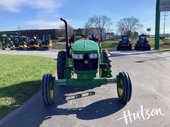 Image of John Deere 5045E equipment image 2