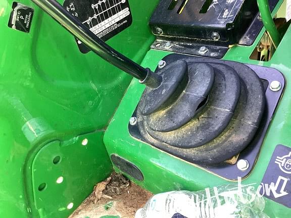 Image of John Deere 5045E equipment image 4