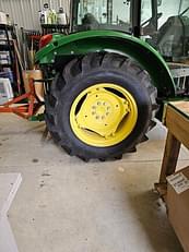 Main image John Deere 5055E 16