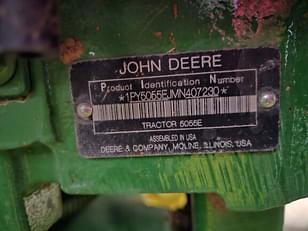 Main image John Deere 5055E 18