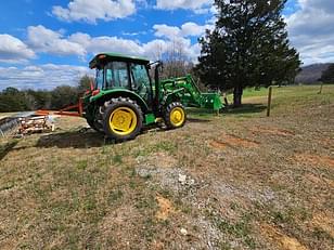 Main image John Deere 5055E 1