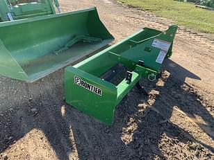 Main image John Deere 5055E 18