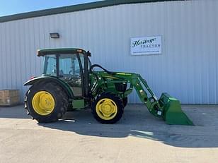 Main image John Deere 5055E