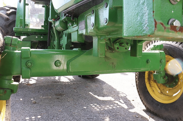 Image of John Deere 5055E equipment image 4