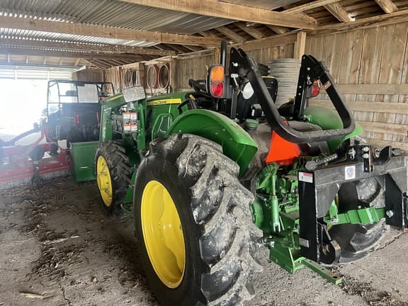 Image of John Deere 5055E equipment image 2
