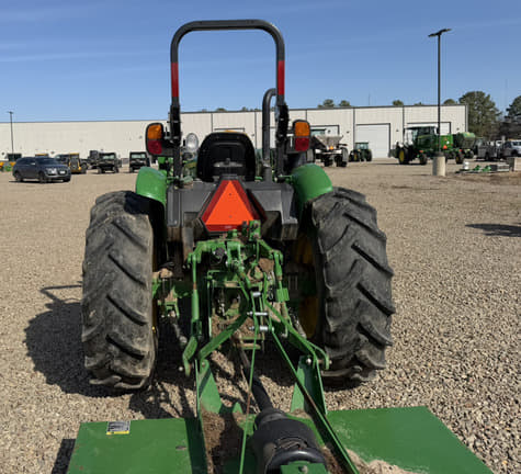 Image of John Deere 5055E equipment image 3