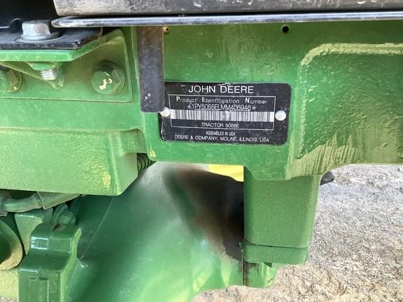 Image of John Deere 5055E equipment image 2