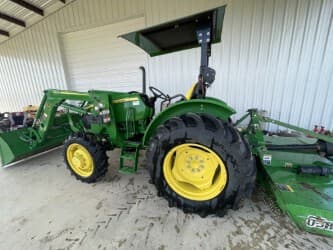 Image of John Deere 5055E equipment image 2