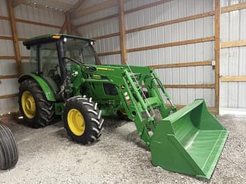 Main image John Deere 5055E