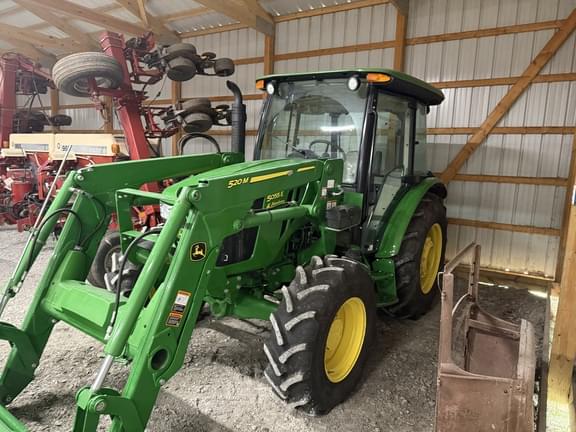 Image of John Deere 5055E equipment image 1